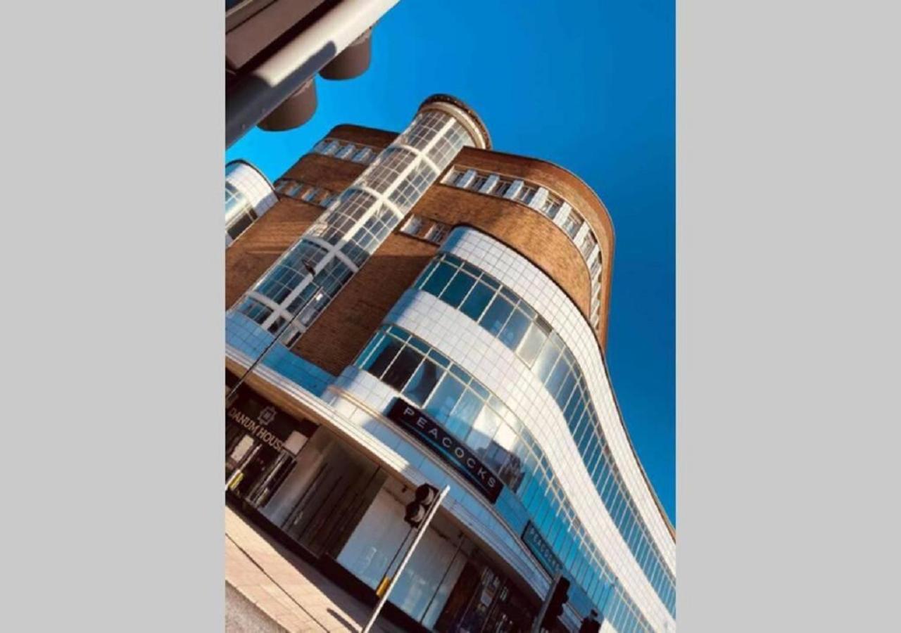 Centre Deluxe Whole Sleeps 4 D19 Doncaster